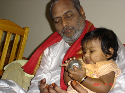 swamy playing baby kavitha